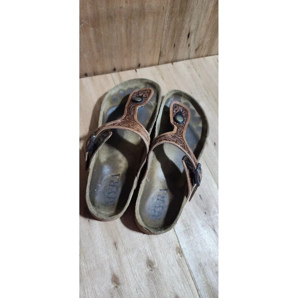 Myra Sadie Mesa Hand Tooled Leather Thong Sandals Sz 7 Brown/Tan